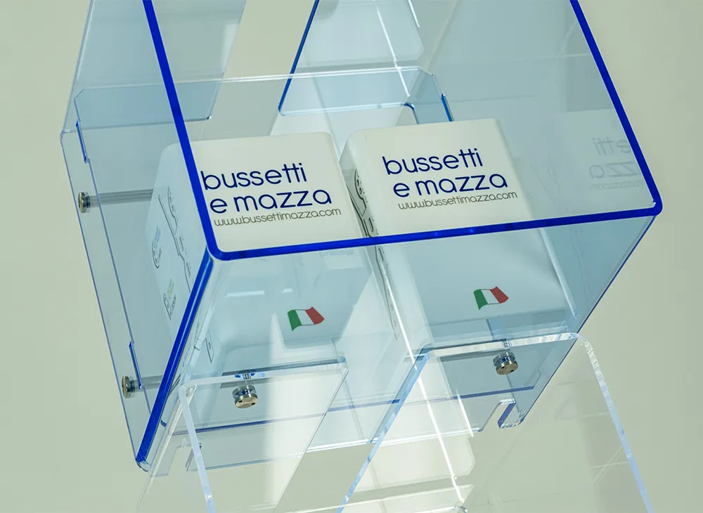 espositori per farmacia